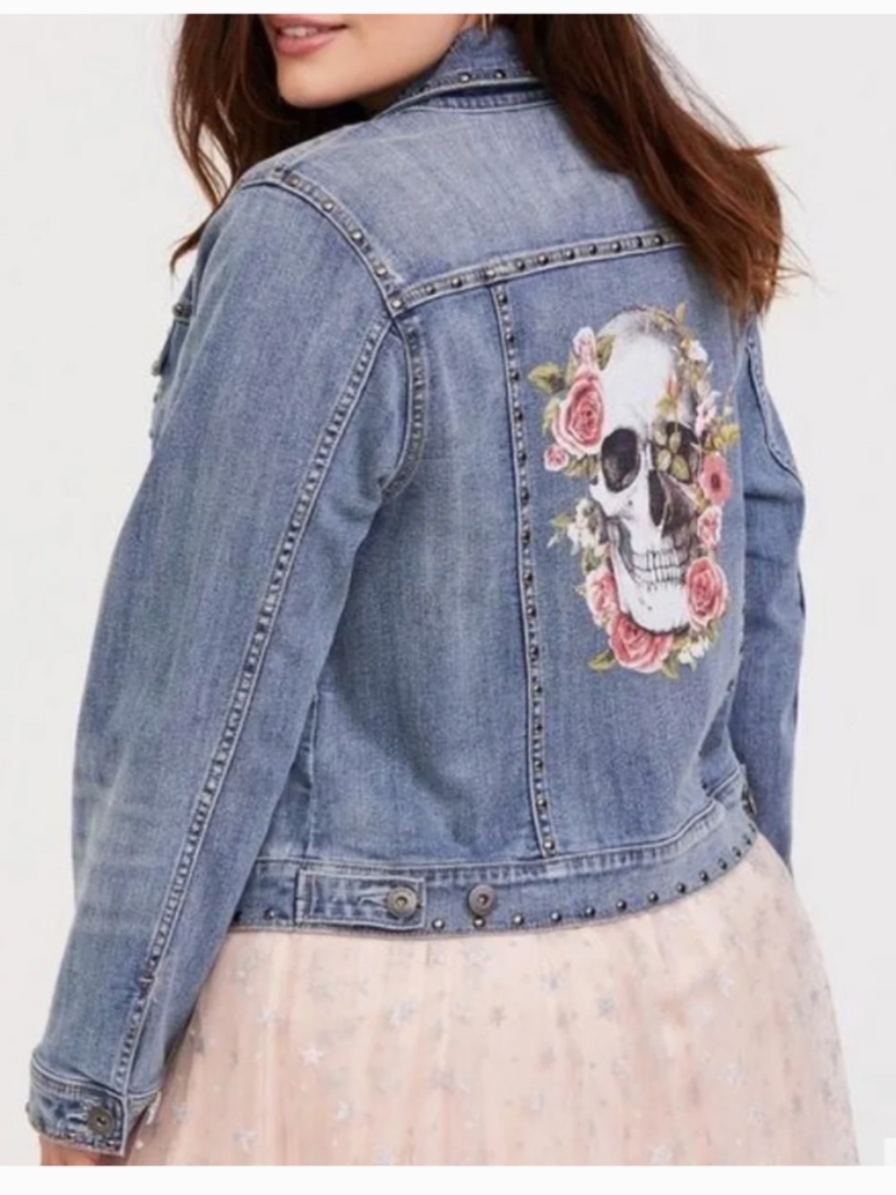 TORRID Floral Skull Stud Distressed Denim Trucker Jacket Size 0 L 12